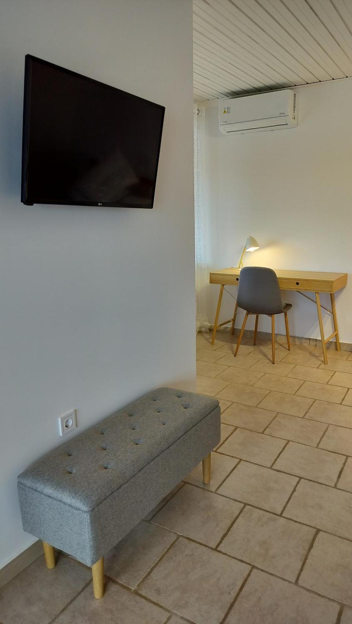 Cap Sounion Seafront Apartments -Adults Only Екстер'єр фото