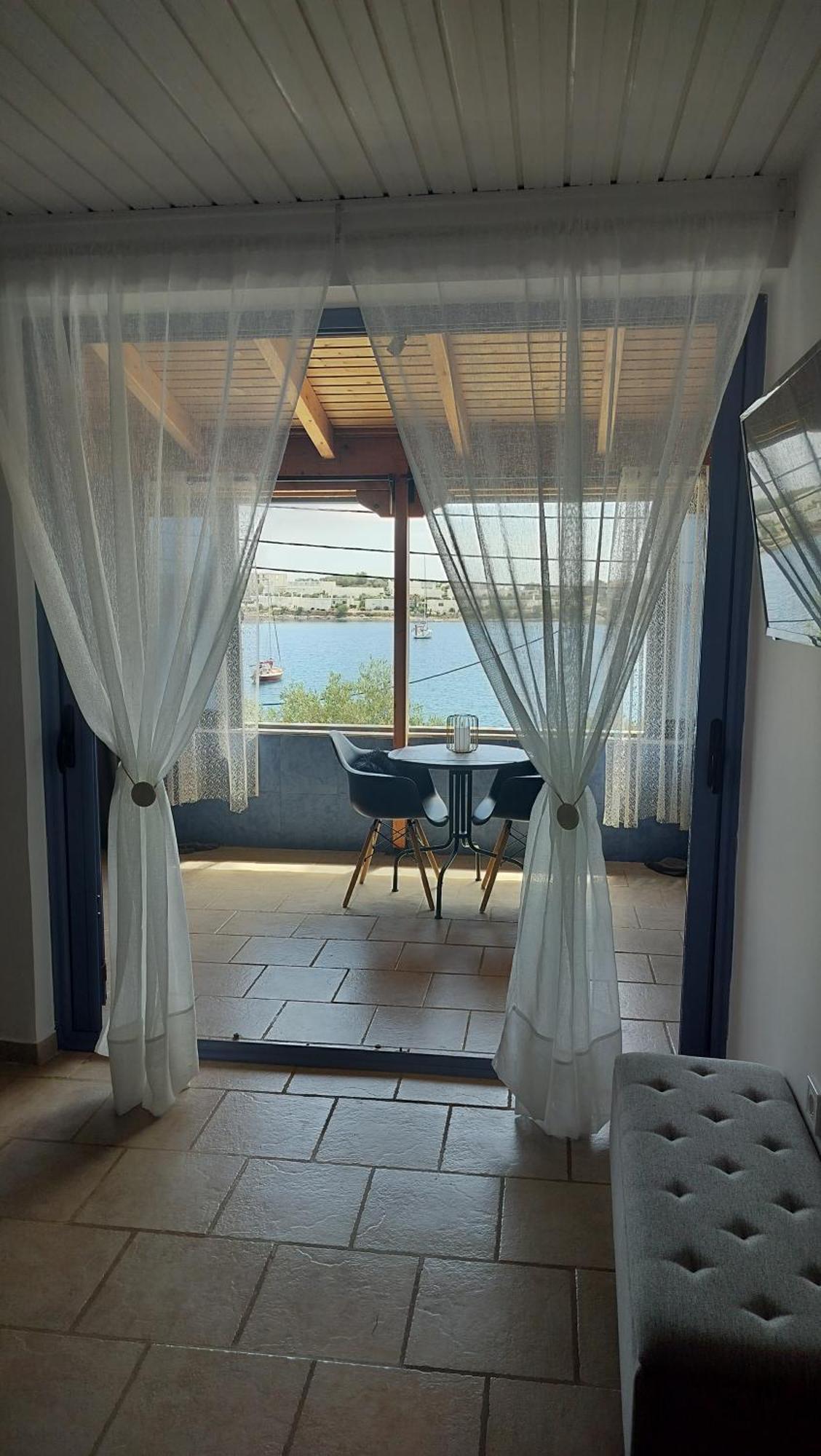 Cap Sounion Seafront Apartments -Adults Only Екстер'єр фото