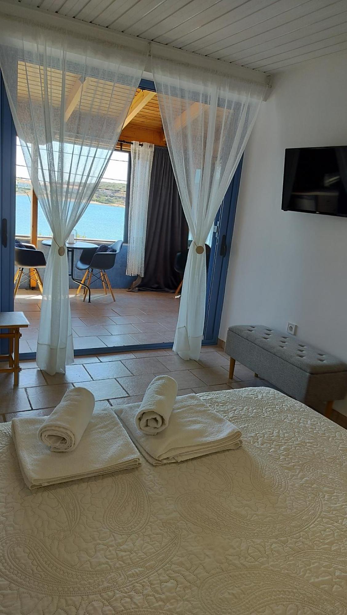 Cap Sounion Seafront Apartments -Adults Only Екстер'єр фото